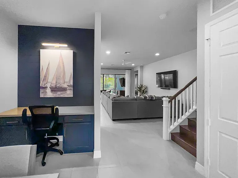 4594 Kensington Cir — Photo 5