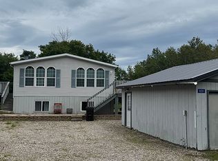 8078 County Road 436, Gladstone, MI 49837