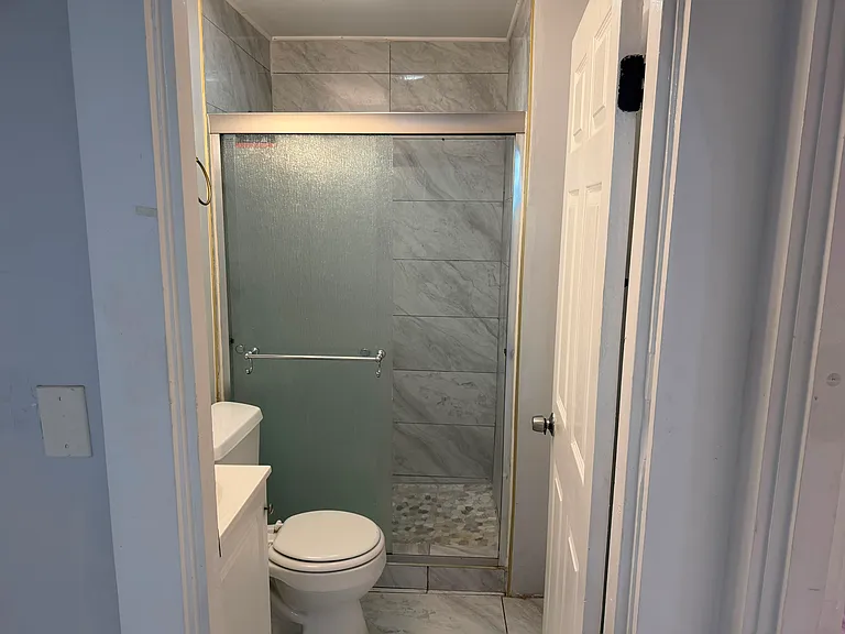 18 Cedar St #1 — Photo 7
