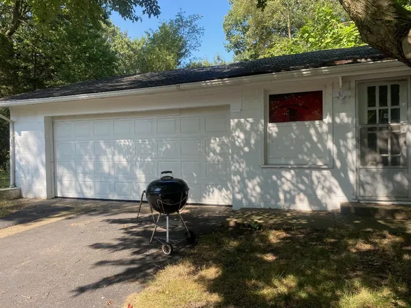 3870 Gerry St, Gary, IN 46408