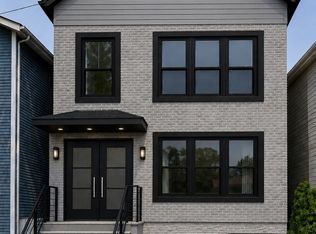 1934 W Race Ave #2, Chicago, IL 60622