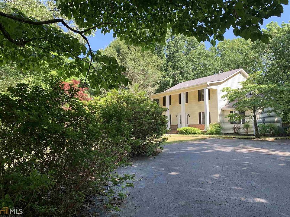 2nd image of 97 Woodlawn Dr