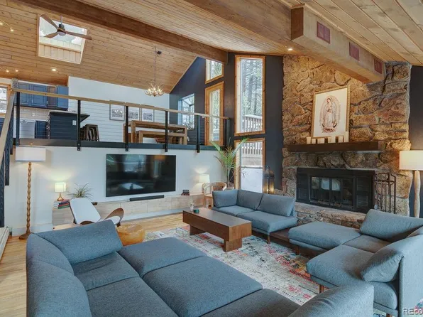 45 Oak Way, Evergreen, CO 80439