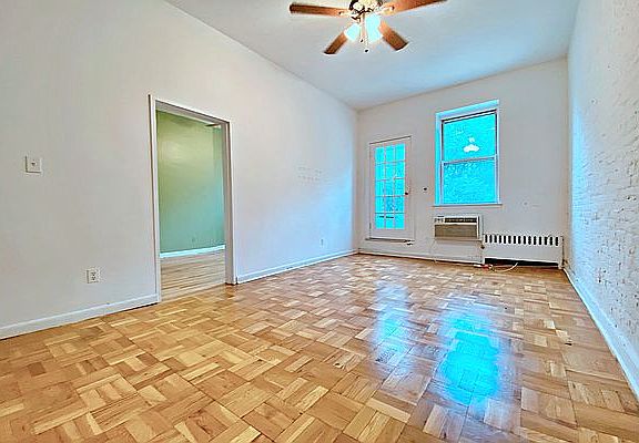 3rd image of 51 W 69th St APT 4D