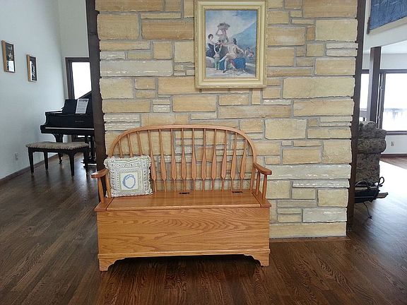 2nd image of 9 Seneca Trl