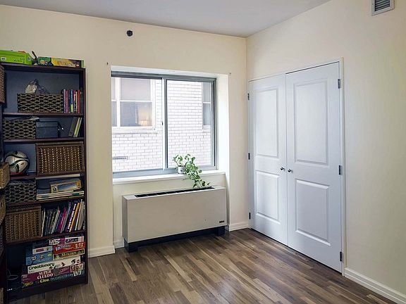 5th image of 143 E 34th St APT 3N