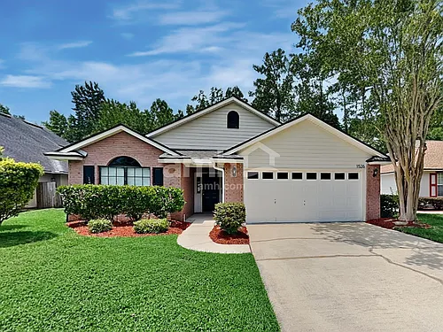 1526 Bay Harbor Dr Photo 1