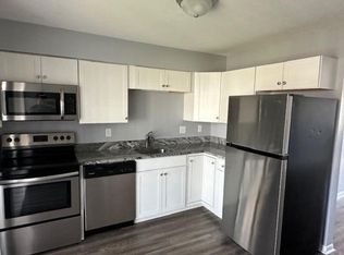 401 N Main St APT 4A, Franklin, IN 46131