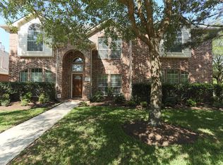 10427 Black Sands Dr, Houston, TX 77095