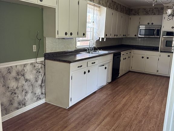 5th image of 120 Brentwood Dr