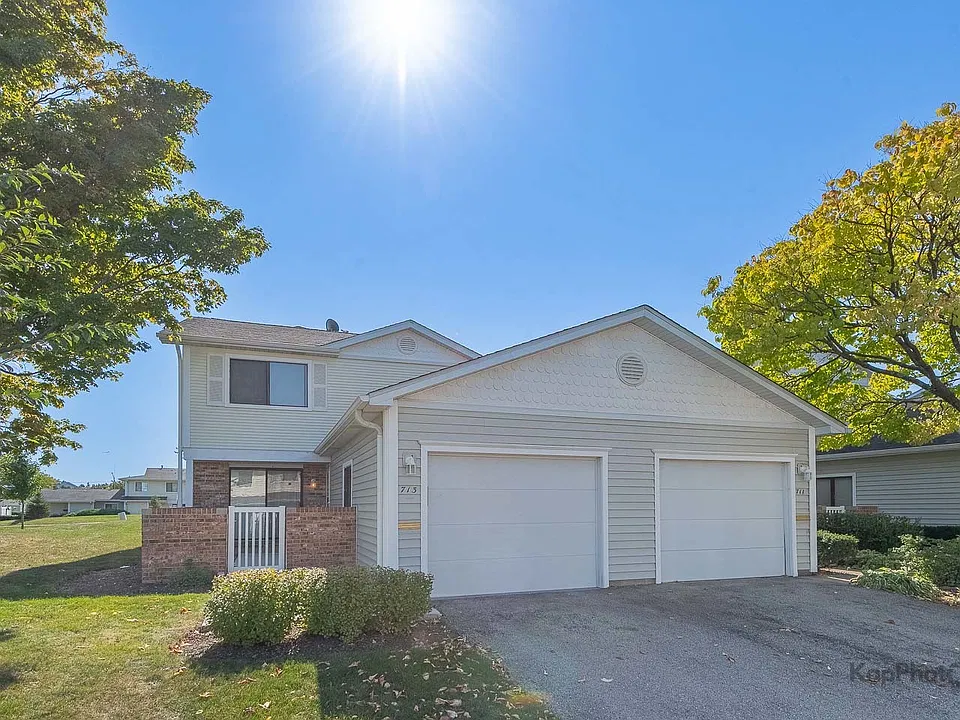 713 Mariner Pt