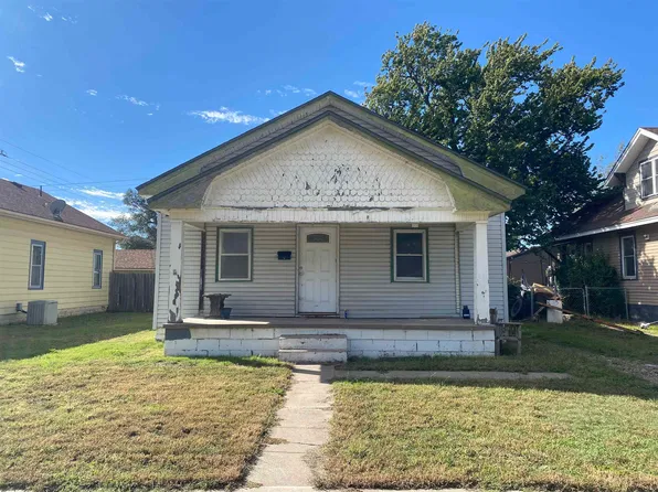 803 Stone St, Great Bend, KS 67530