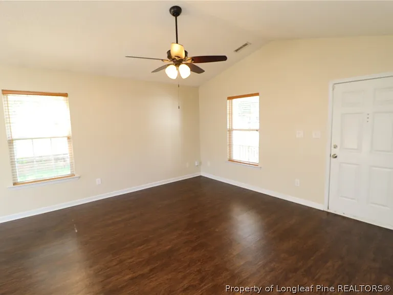 503 Homestead Park Dr — Photo 6