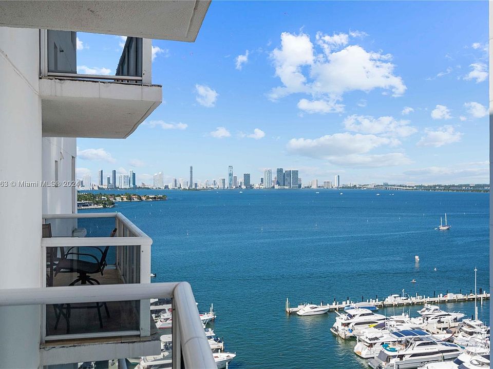 1st image of 1800 Sunset Harbour Dr #1815
