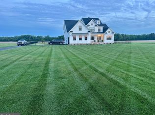 22464 Hummingbird Rd, Ellendale, DE 19941