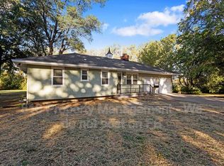 12516 13th St, Grandview, MO 64030