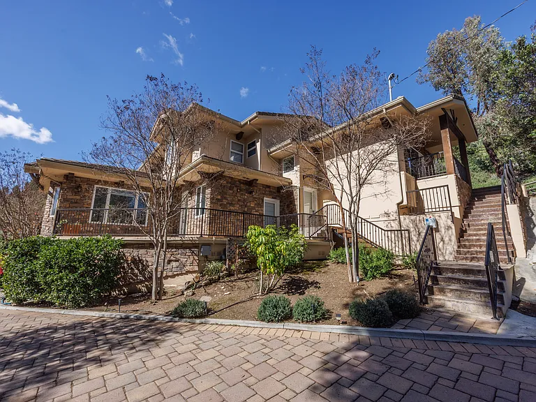 6029 Fairview Pl — Photo 57