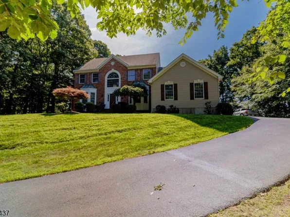 11 Donna Lane, Mount Olive Twp., NJ 07836