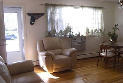 1st image of 409 Washington Dr