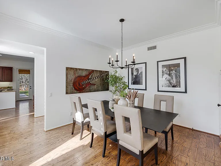 6103 Deerhill Rd — Photo 10