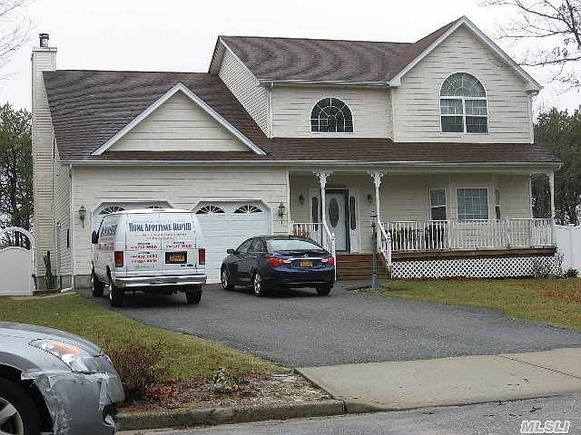 1st image of 138 Norwalk Ave