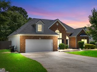 3326 Rose Garden Ct, Powder Springs, GA 30127