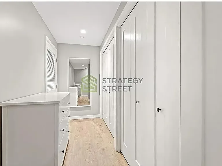246 Boston St #1 — Photo 9