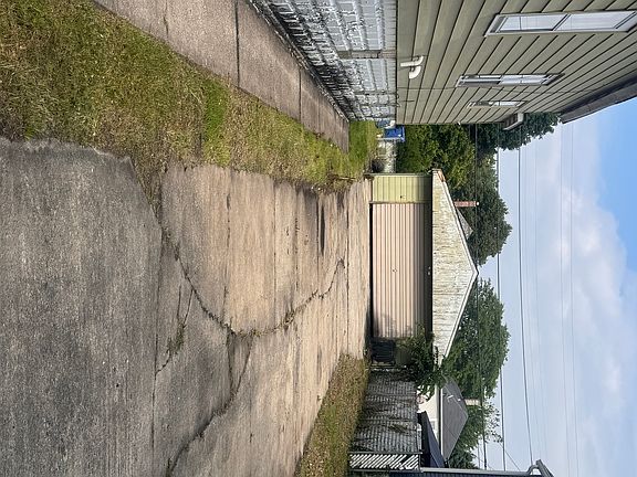 2nd image of 14035 S Green St