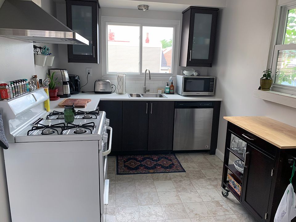kitchen (tenant contents)