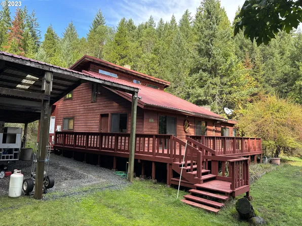 252 May Creek Rd, Days Creek, OR 97429