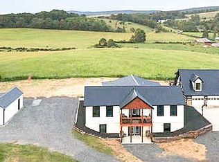 542 Bane Cutoff Rd, Elk Garden, WV 26717