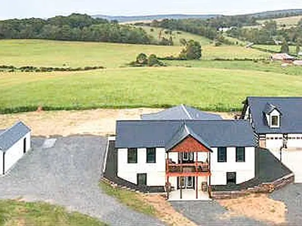 542 Bane Cutoff Rd, Elk Garden, WV 26717