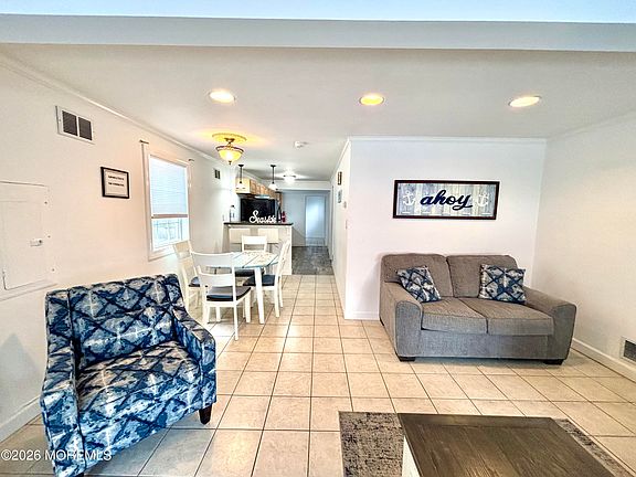 5th image of 257 Sheridan Avenue