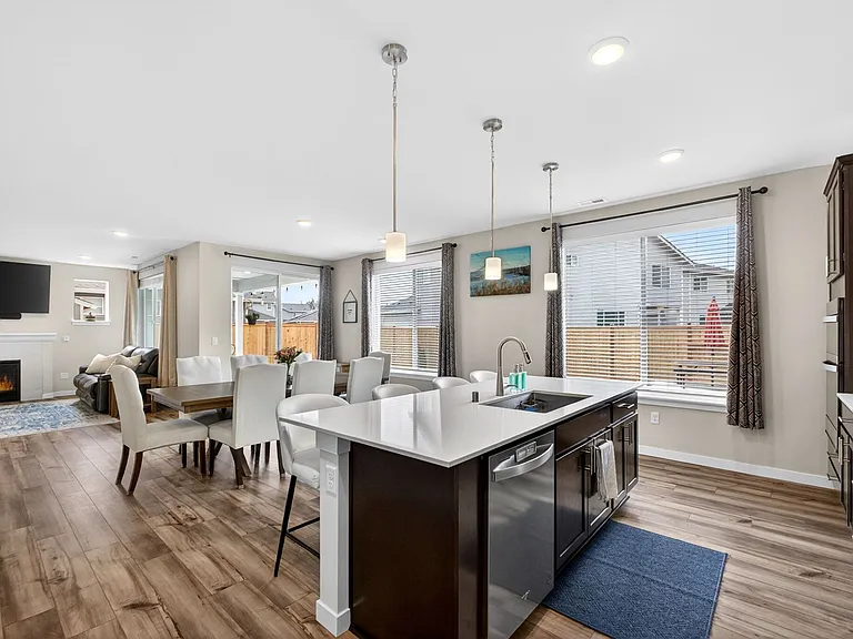 13415 183rd St E — Photo 13