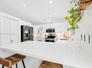 Twin Acres, Pembroke Pines, FL 33029