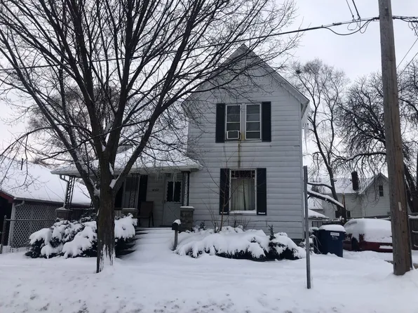 1002 N Henry St, Bay City, MI 48706