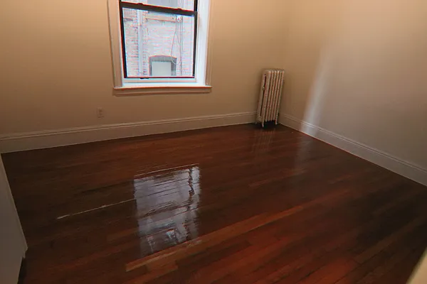 Rented by PMG Real Estate  | media 23