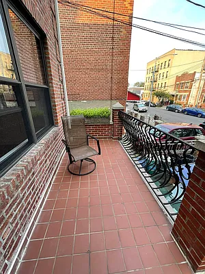 Rented by Voro New York | media 1