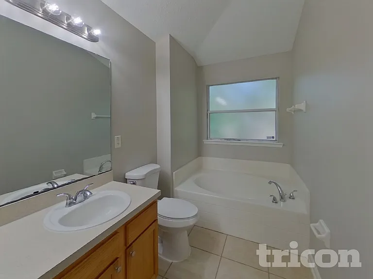 2950 Bessent Rd — Photo 10