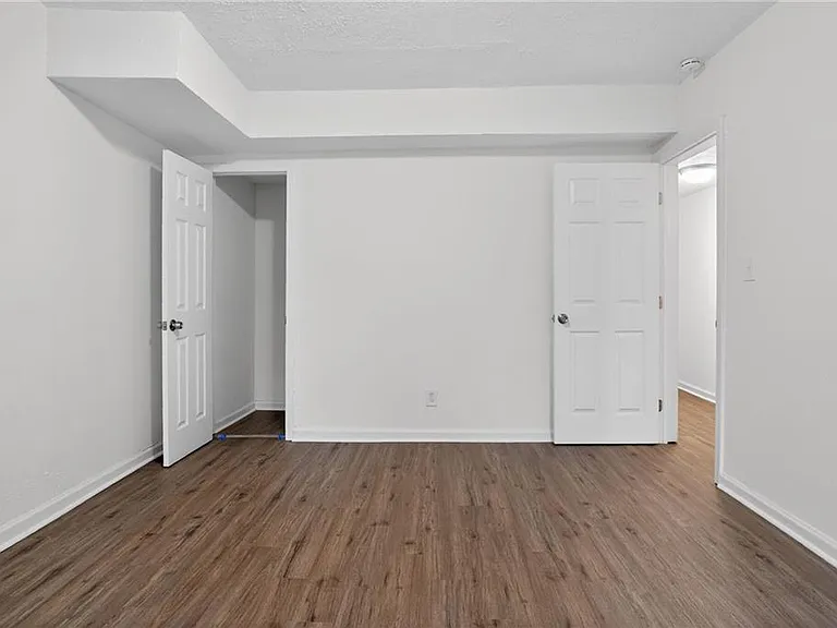 1439 Westboro Dr SW — Photo 24