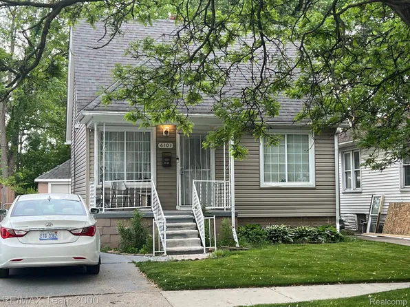 6101 Auburn St, Detroit, MI 48228