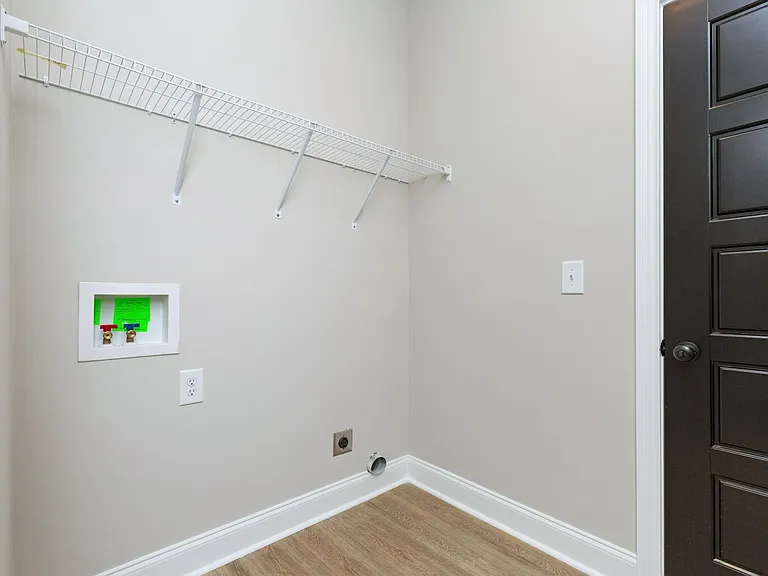 218 Copeland Rd — Photo 23