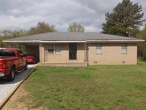 769 Knox, Byhalia, MS 38611