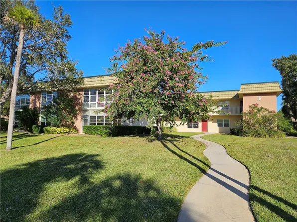 16 Vista Gardens Trl APT 204, Vero Beach, FL 32962