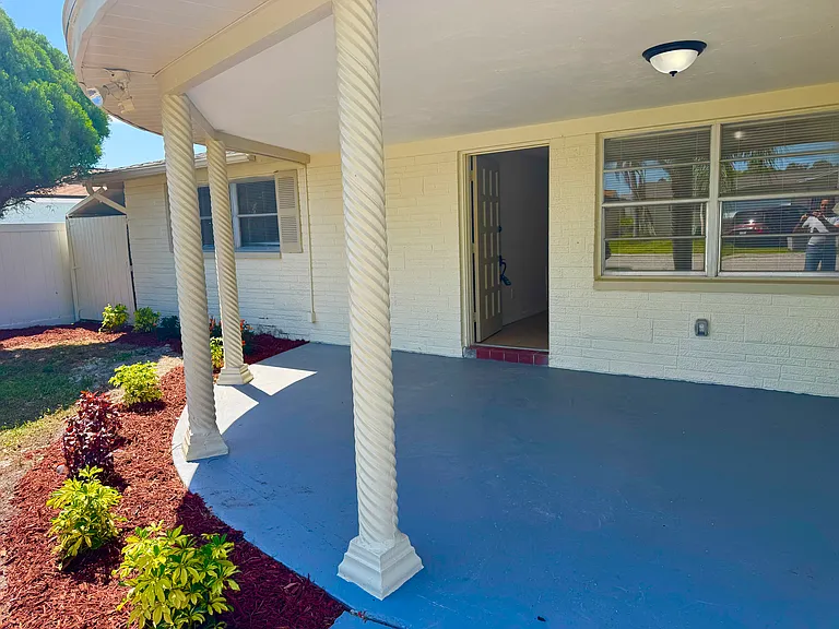 3548 Umber Rd — Photo 3