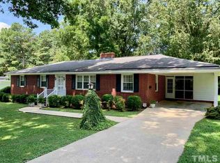 1432 Peace St, Henderson, NC 27536