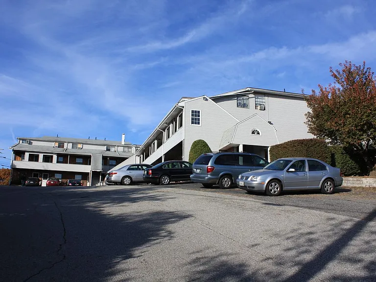 444 Woodward Rd #40 — Photo 1