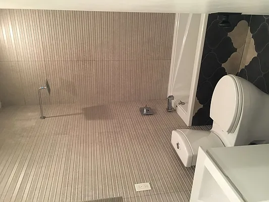 Rented by Zeetex Realty Corp | media 2