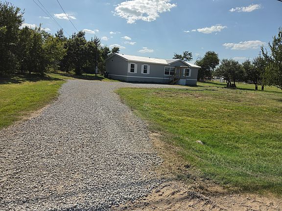 2nd image of 143 Summit Ridge Ln