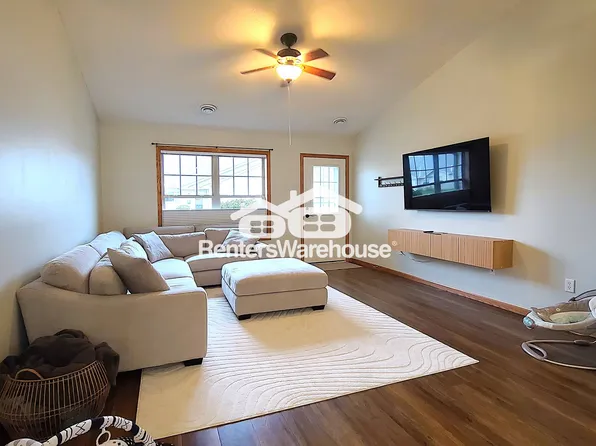 280 Cedar St Unit 53, Baldwin, WI 54002